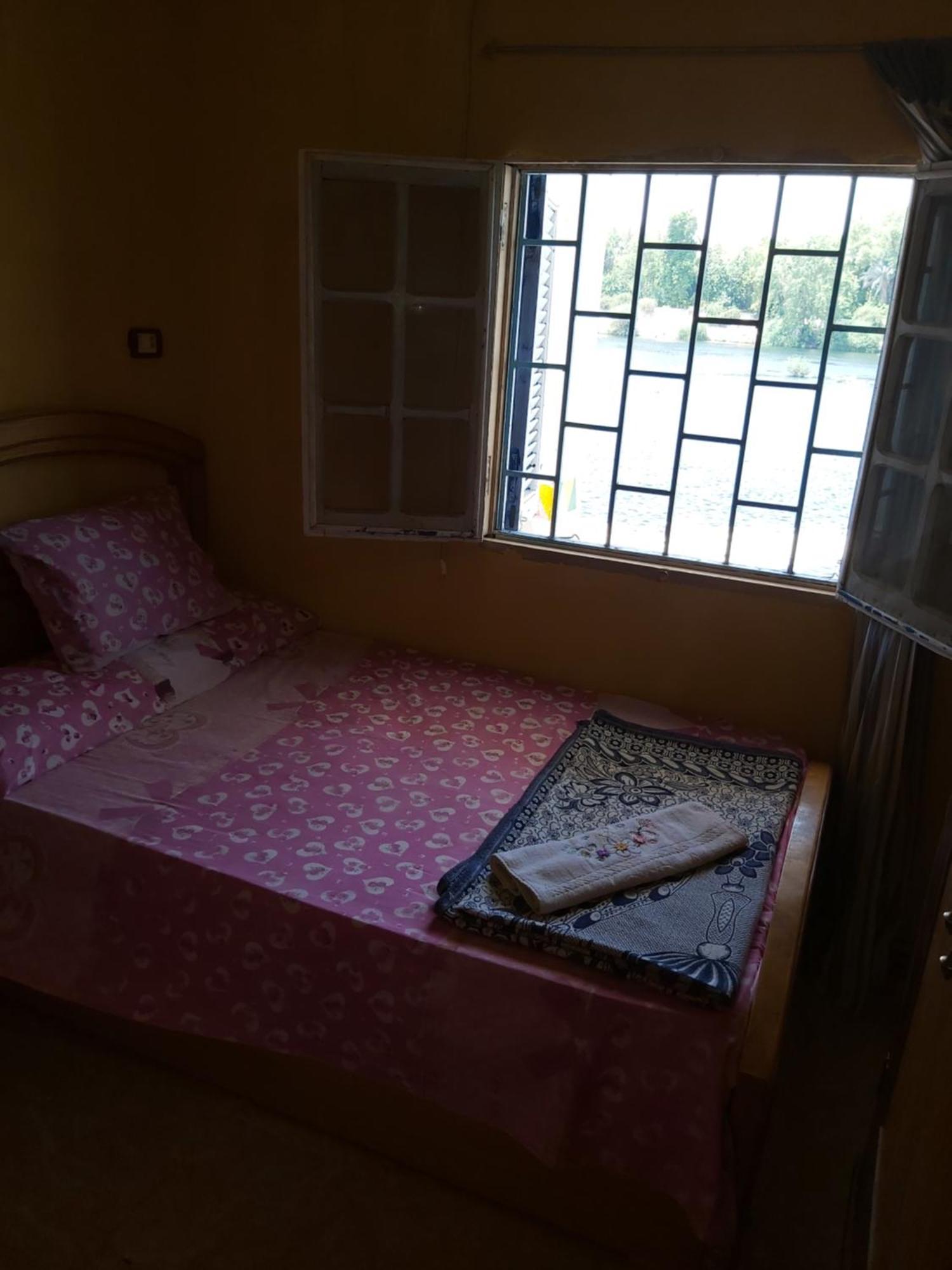 Hotel Otasho Nile View House Assuan Camera foto
