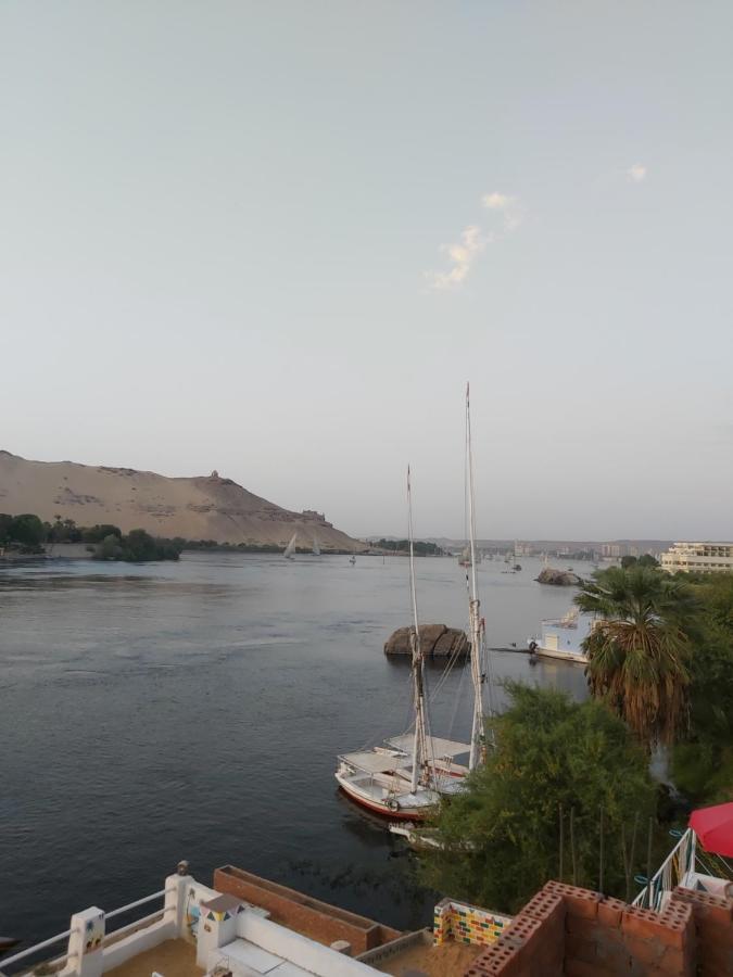 Hotel Otasho Nile View House Assuan Esterno foto