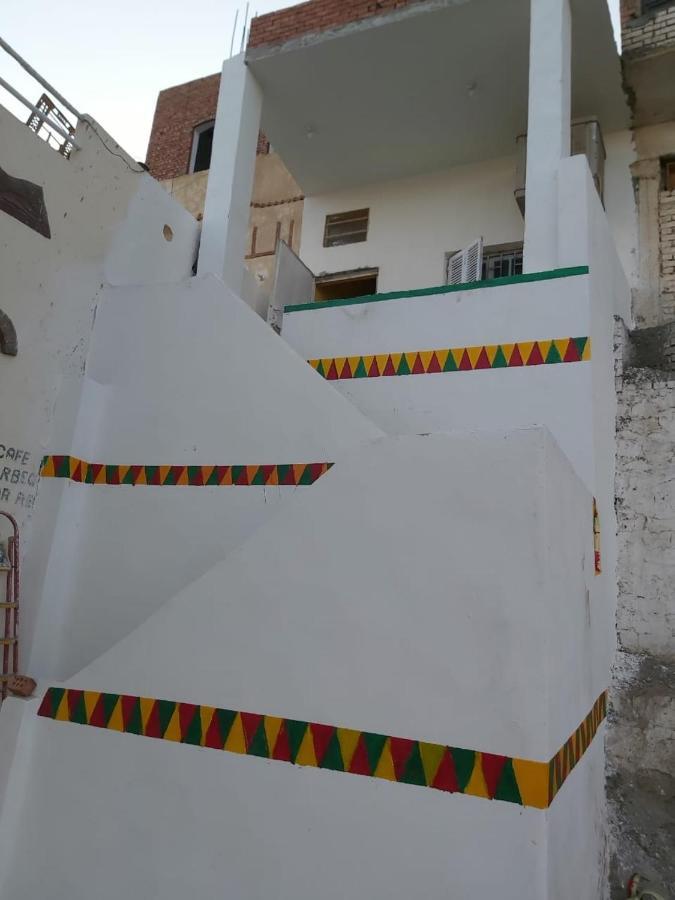 Hotel Otasho Nile View House Assuan Esterno foto