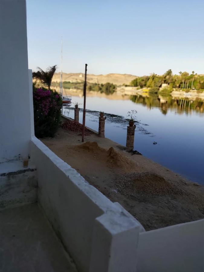 Hotel Otasho Nile View House Assuan Esterno foto